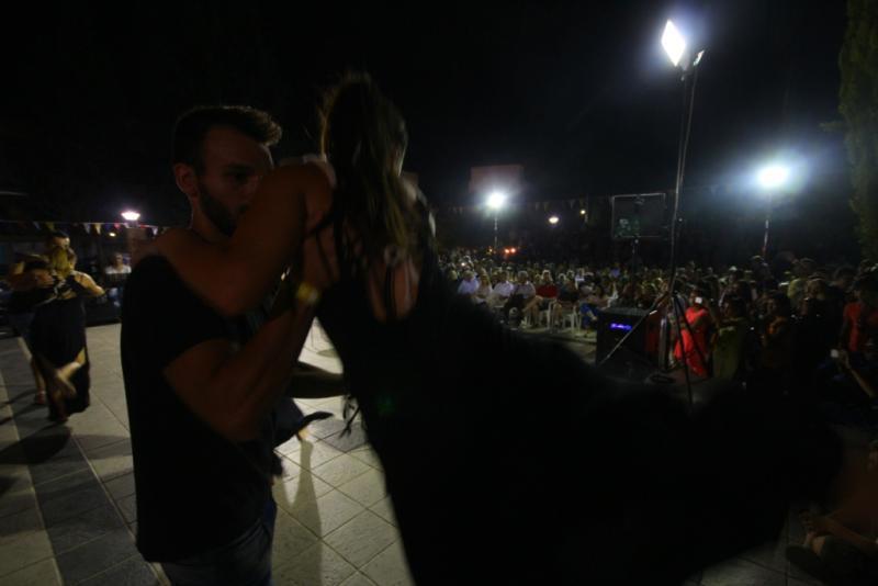 img_9949.jpg img_9949.jpg