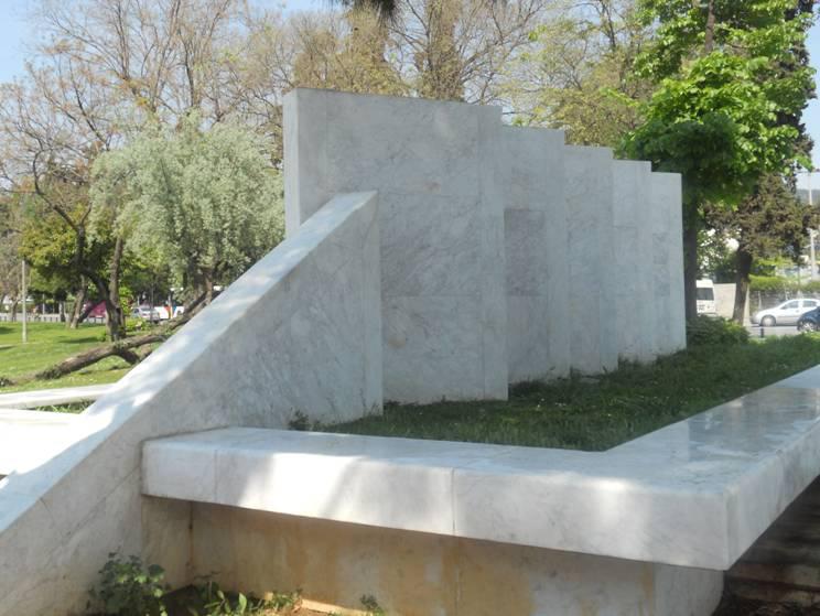 mnimeio_em._pappa_meta.jpg mnimeio_em._pappa_meta.jpg