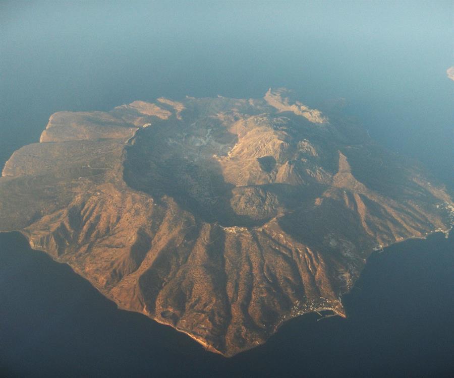 nisiros-2_900x750