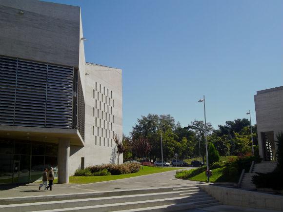 open_2.jpg open_2.jpg