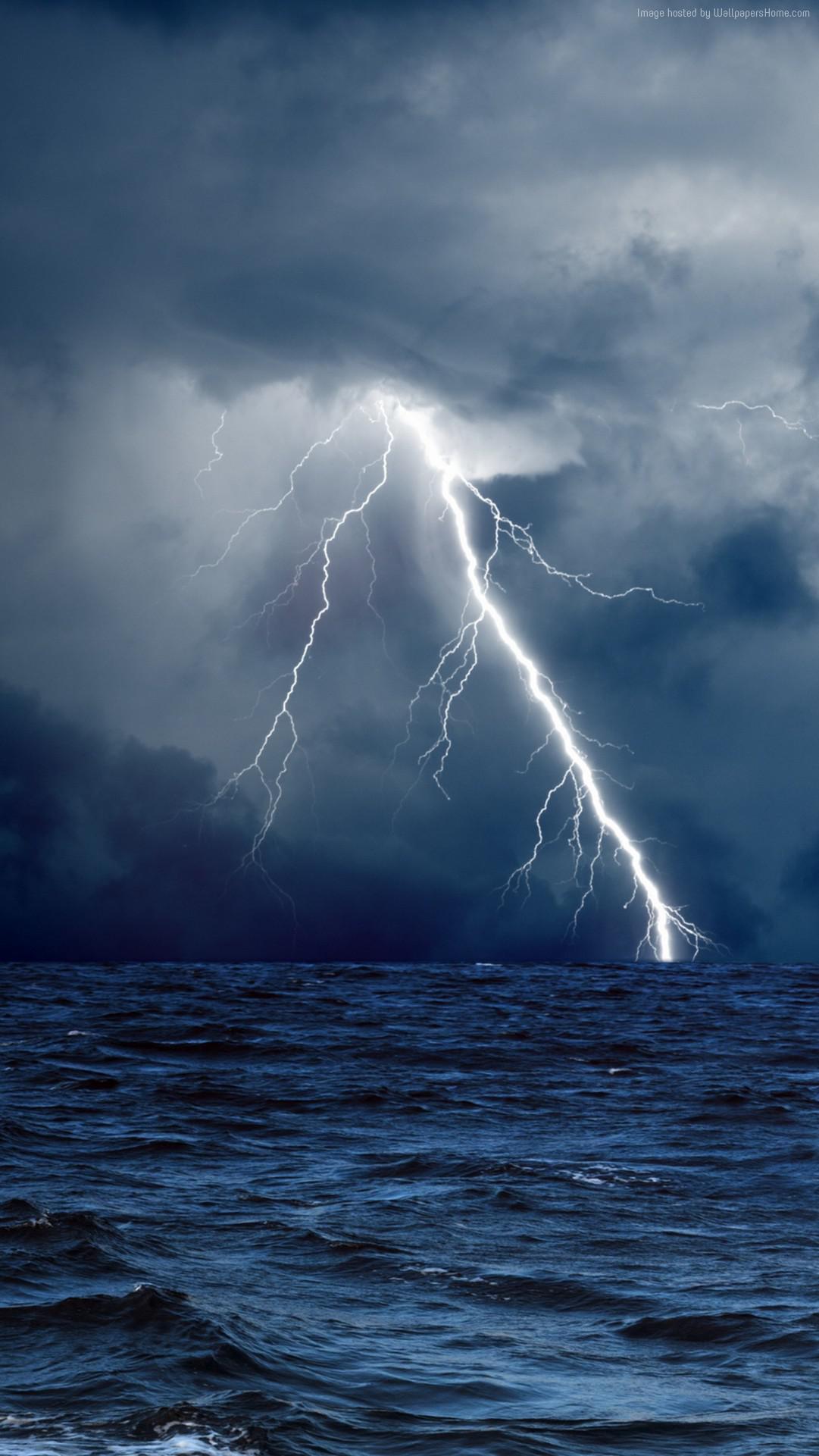 sea-ocean-storm-lightning-clouds