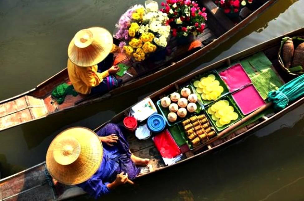 η-πλωτή-αγορά-της-bangkok-εντυπωσιάζει-124612